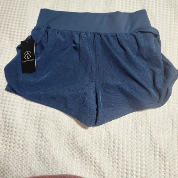 MOVE THEOLOGY NWT WOMENS SIZE LARGE 2 in 1-3 RUNNING SHORTS - Picture 1 of 6